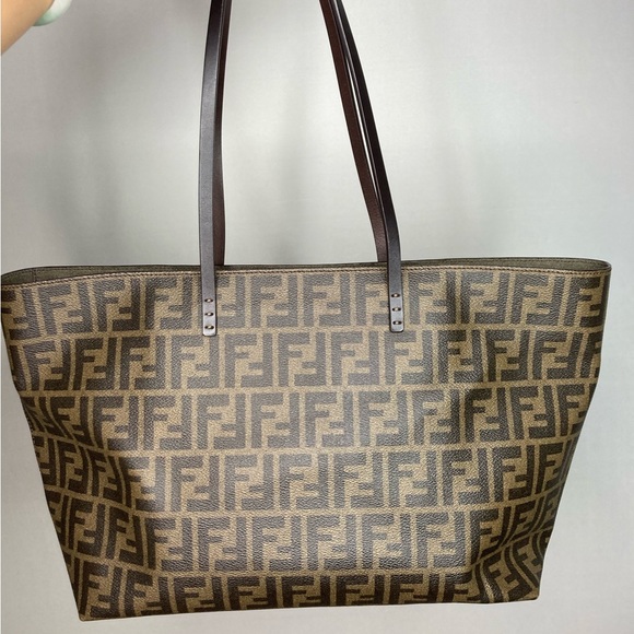 Authentic Fendi Zucca Canvas Tote - Picture 5 of 15